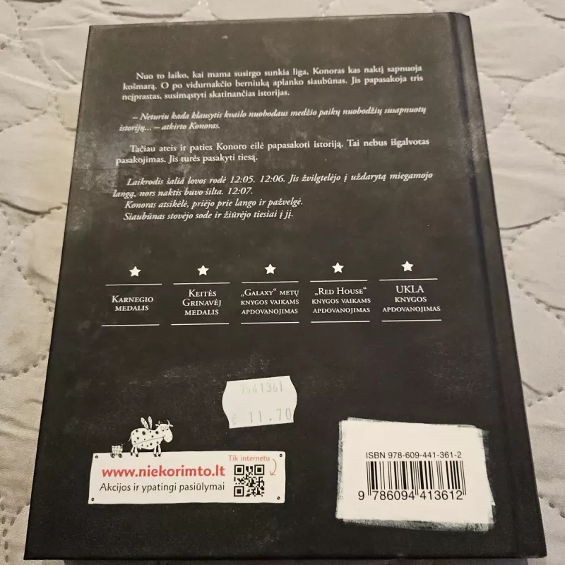 Septynios minutės po VIdurnakčio - Patrick Ness, knyga 4