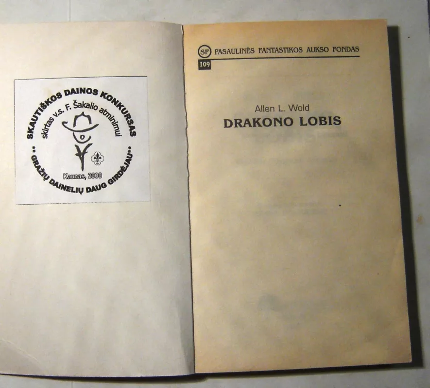 Drakono lobis (109) - Allen L. Wold, knyga 5