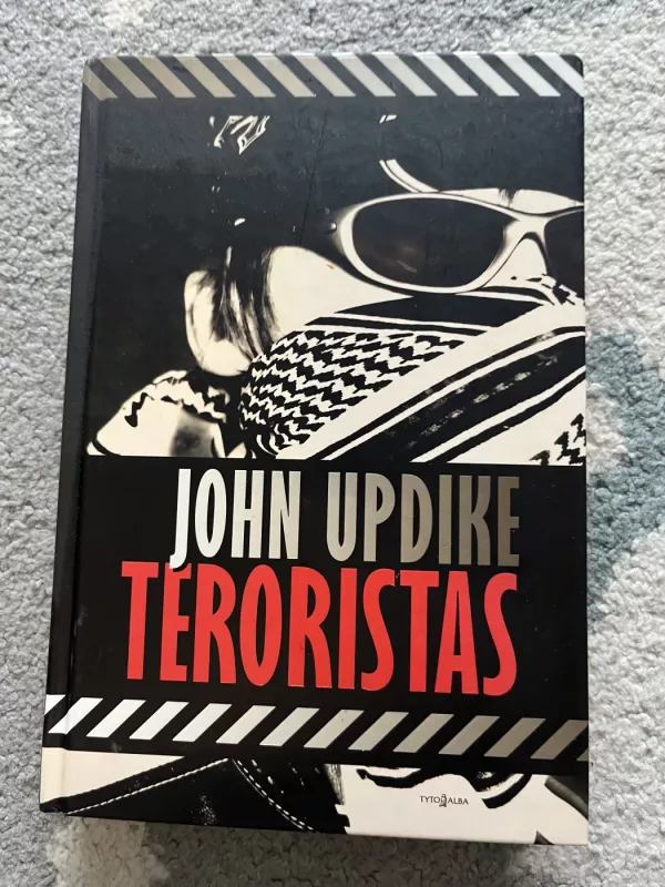 Teroristas - John Updike, knyga