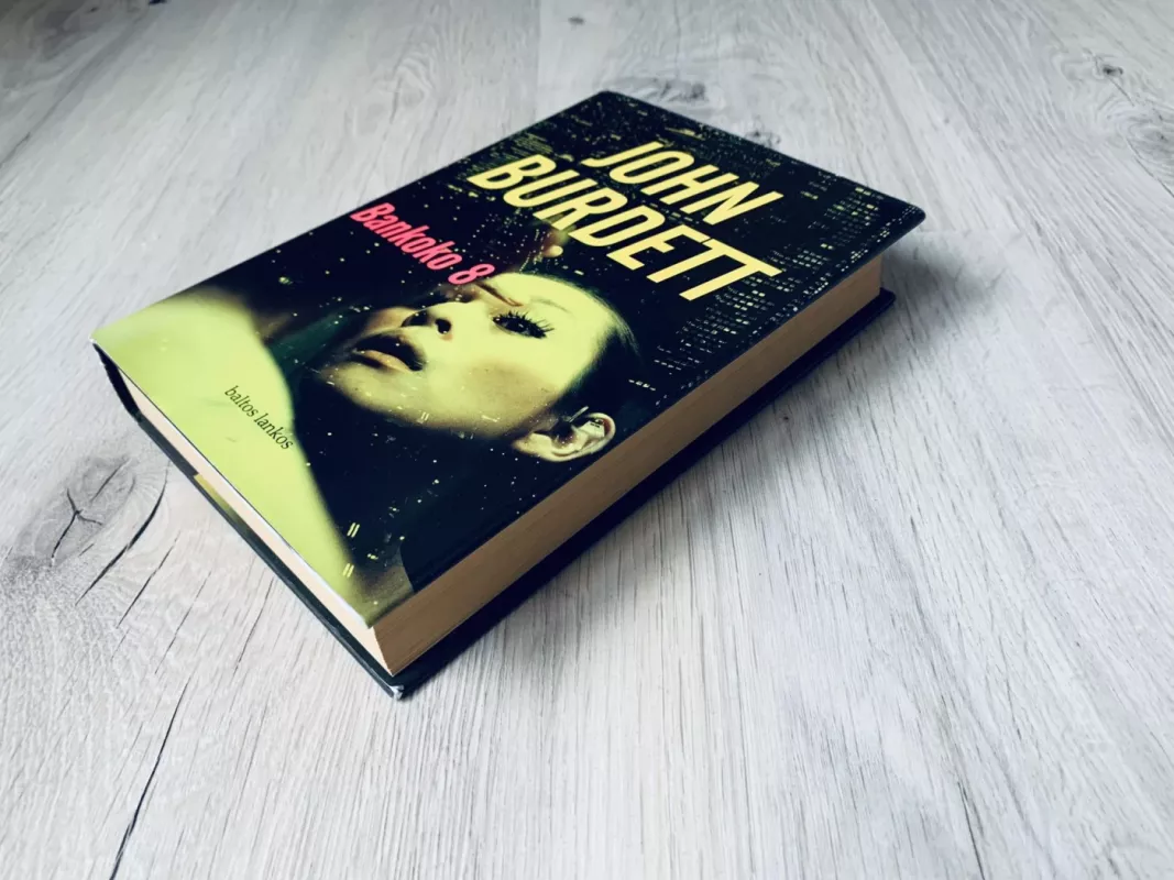 Bankoko 8 - John Burdett, knyga 4