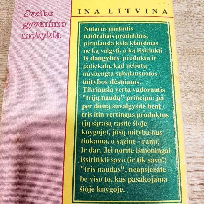 Trys naudos - Ina Litvina, knyga 4