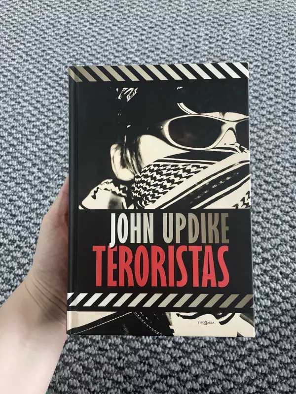 Teroristas - John Updike, knyga 2