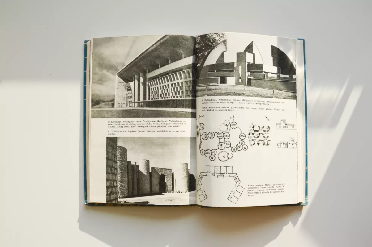 Architektūros kryptys užsienyje - Jonas Minkevičius, knyga 3