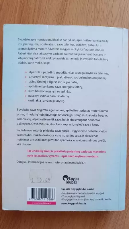 Moters magijos mokykla - Pabarčiūtė Andrė, knyga 3