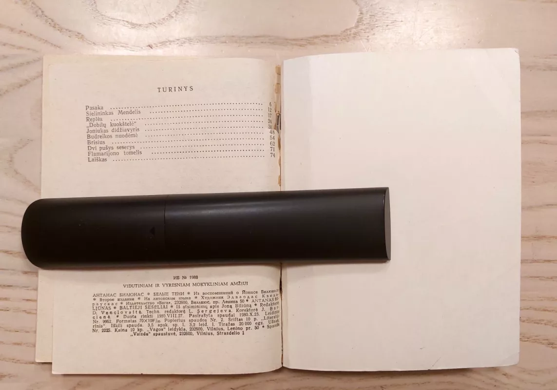 Baltieji šešėliai - Antanas Biliūnas, knyga 6