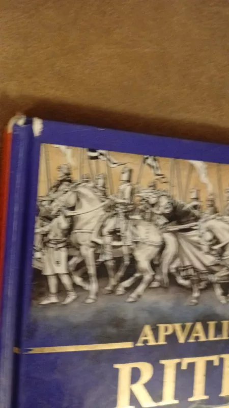 Apvaliojo stalo riteriai - Stelo Martelli, knyga 5