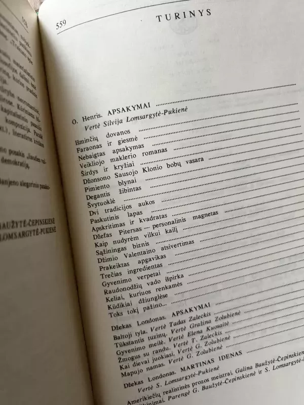Apsakymai Išminčių dovanos Apsakymai Martinas Idenas - O. Henris O. Henry Džekas Londonas Jack London, knyga 4