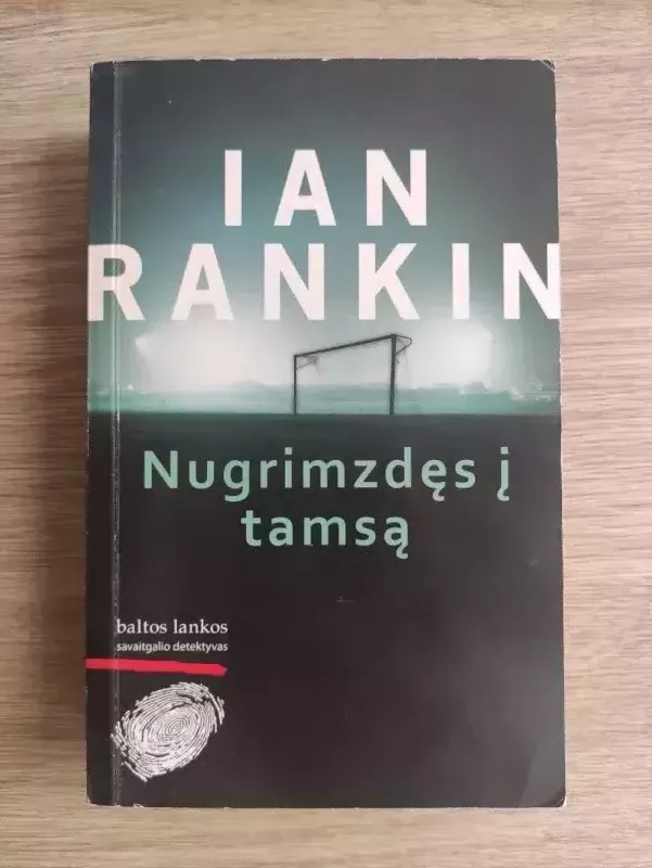 Nugrimzdęs į tamsą - Ian Rankin, knyga 2