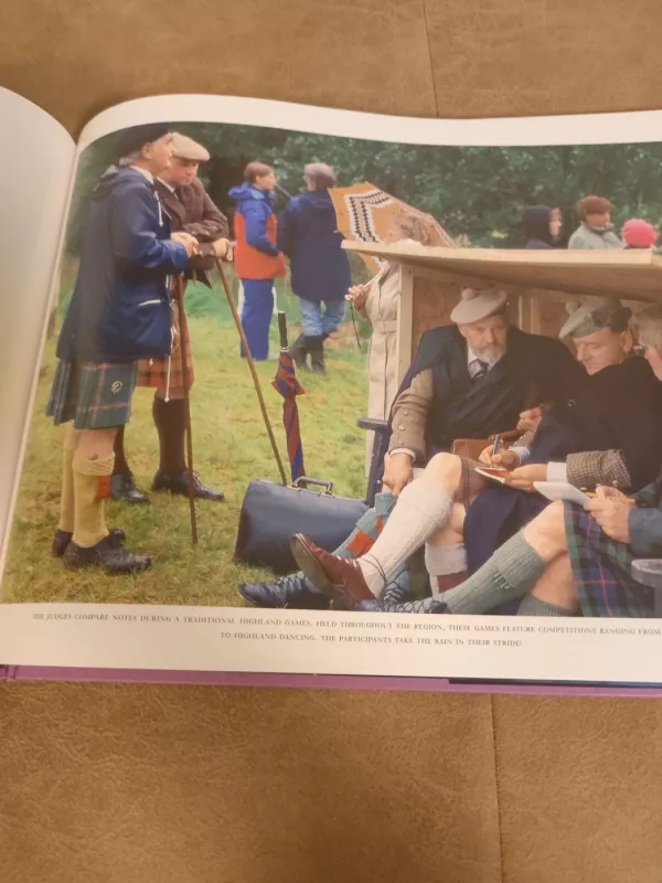 Scotland. A Celebration - Mercat Press, knyga 3