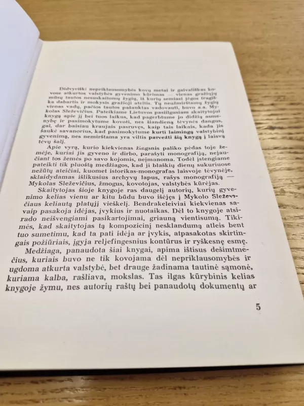 MYKOLAS SLEVIČIUS - Autorių Kolektyvas, knyga 4