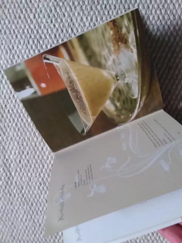 Šokoladiniai skanėstai - L-la Aktėja, knyga 4