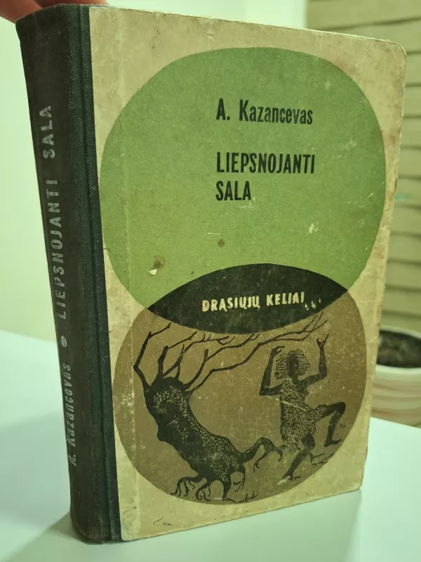 Liepsnojanti sala - A. Kazancevas, knyga 3