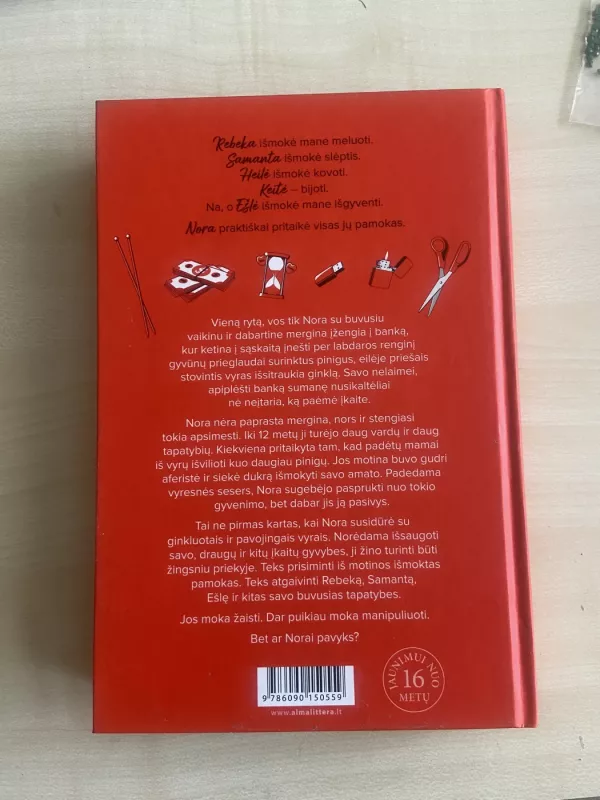 Mergaitės, kuriomis buvau - Tess Sharpe, knyga 3