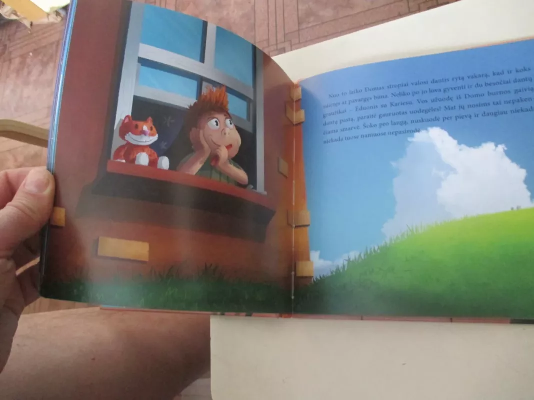 Kariesas, Ėduonis ir Domo dantukai - Šarūnė Baltrušaitienė, knyga 5