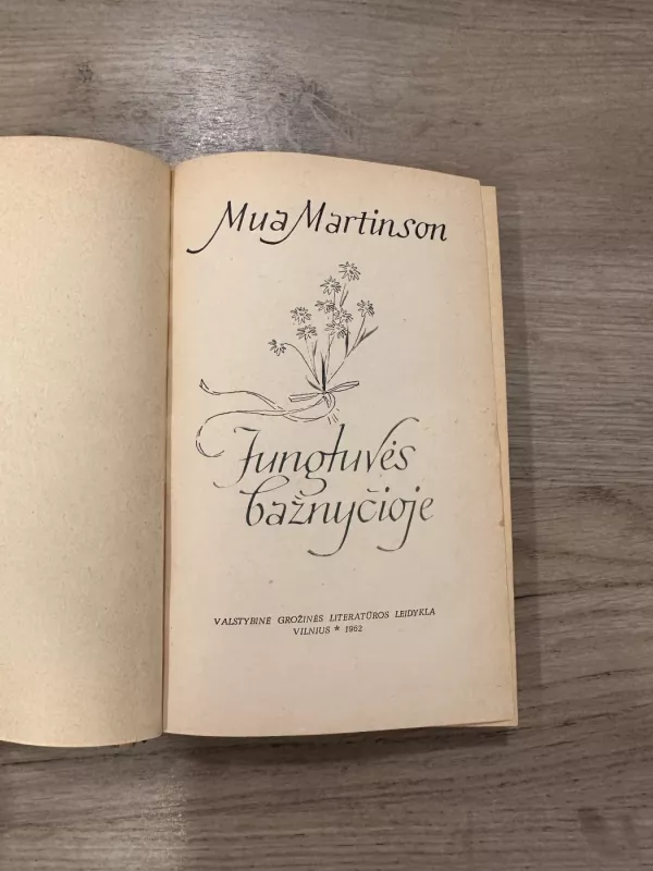 Jungtuvės bažnyčioje - Mua Martinson, knyga 3