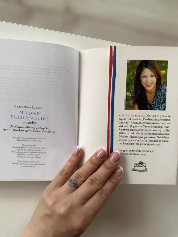 Madam elegancijos pamokos - Jennifer L. Scott, knyga 6