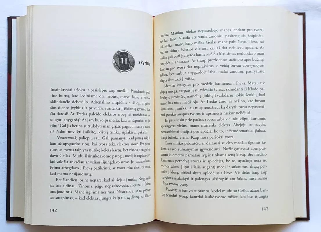 Suzanne Collins - Bado žaidynės. Trilogija - Suzanne Collins, knyga 5