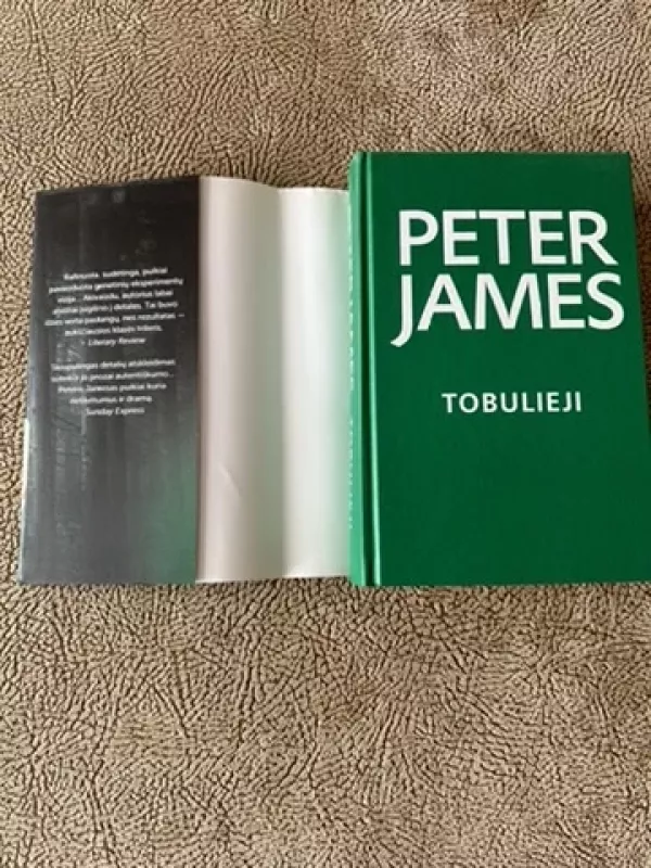 Tobulieji - Peter James, knyga 4
