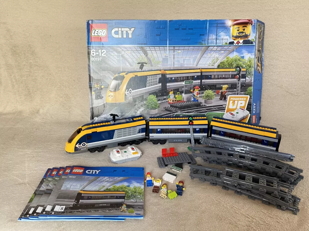 lego traukinys - , stalo žaidimas