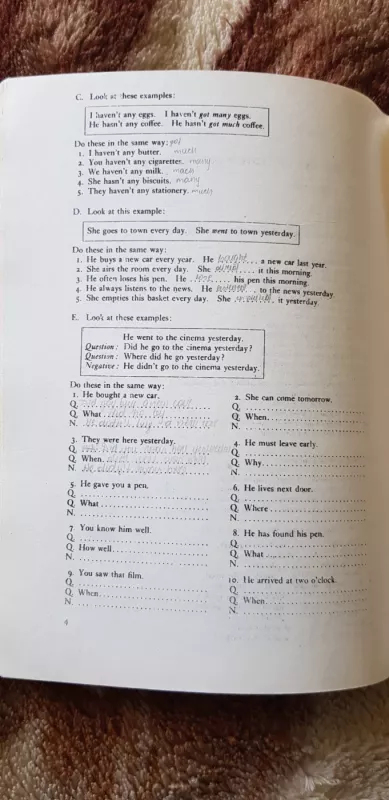 Practice and progress. An integrated course for pre-intermediate students - L. G. Alexander, knyga 3