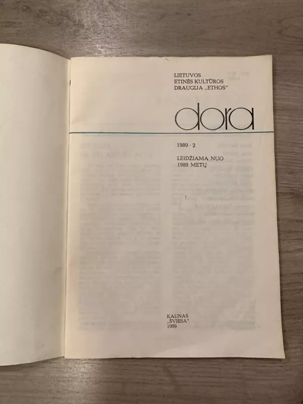 Dora (2 numeris) - Redaktorių kolegija, knyga 3