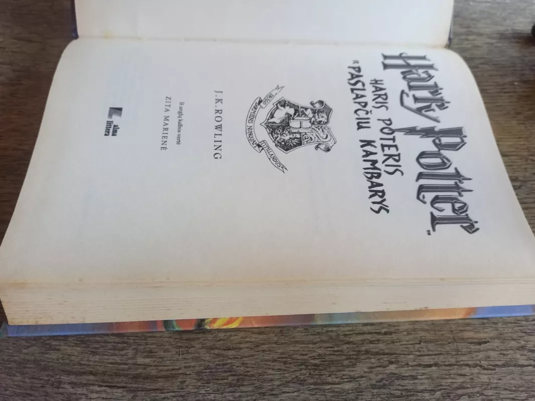 Haris Poteris ir Paslapčių kambarys - Rowling J. K., knyga 4
