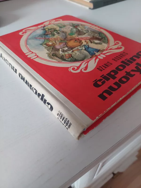 Čipolino nuotykiai - Džanis Rodaris, knyga 3