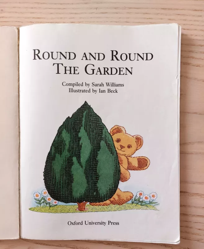 Round and Round the Garden: Fingerplay Rhymes for Young Children - Sarah Williams, knyga 3