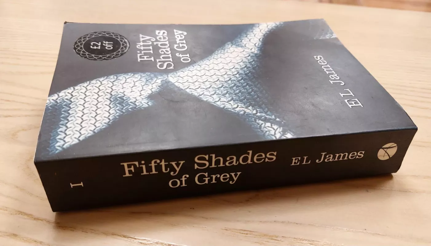 Fifty shades of grey - James E L, knyga 5