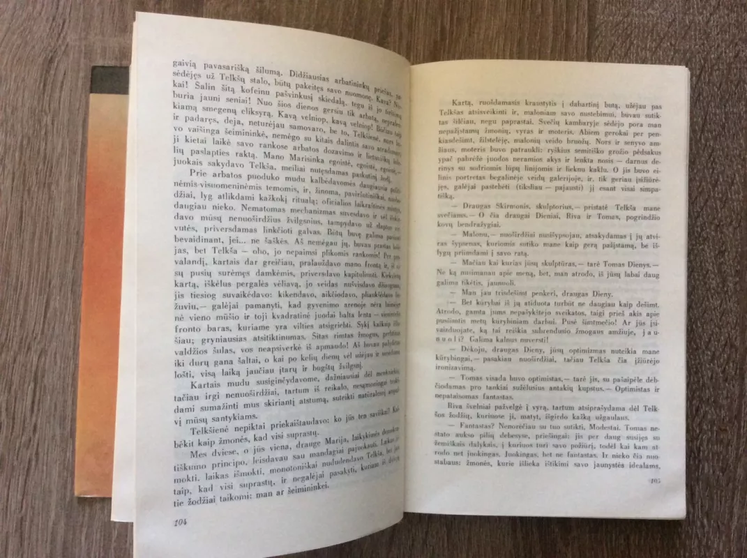 Chameleono spalvos - Jonas Avyžius, knyga 5