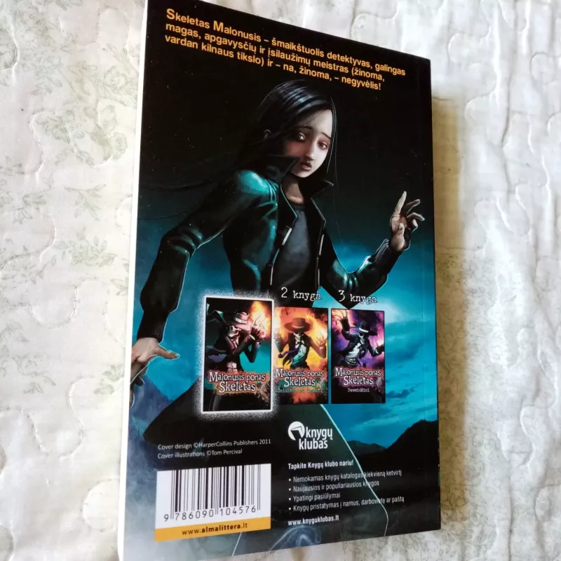 Malonusis ponas Skeletas - Derek Landy, knyga 4