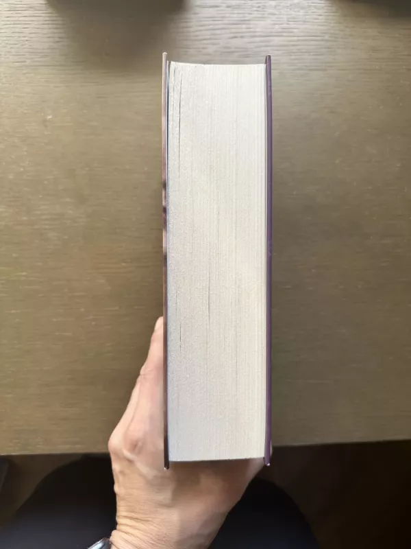 Aštuntas gyvenimas - Nino Haratischwili, knyga 3