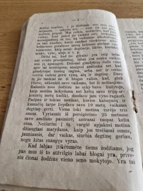 ATSIŠAUKIMAS Į MOTINAS SVARBIAME DALYKE - Kun. Kazimieras Marma, knyga 4