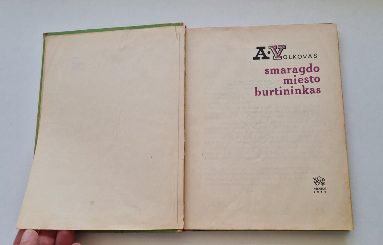 Smaragdo miesto burtininkas - Aleksandras Volkovas, knyga 5