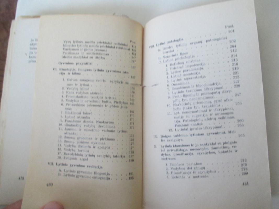 Lytinis klausimas - Augustas Forelis, knyga 5