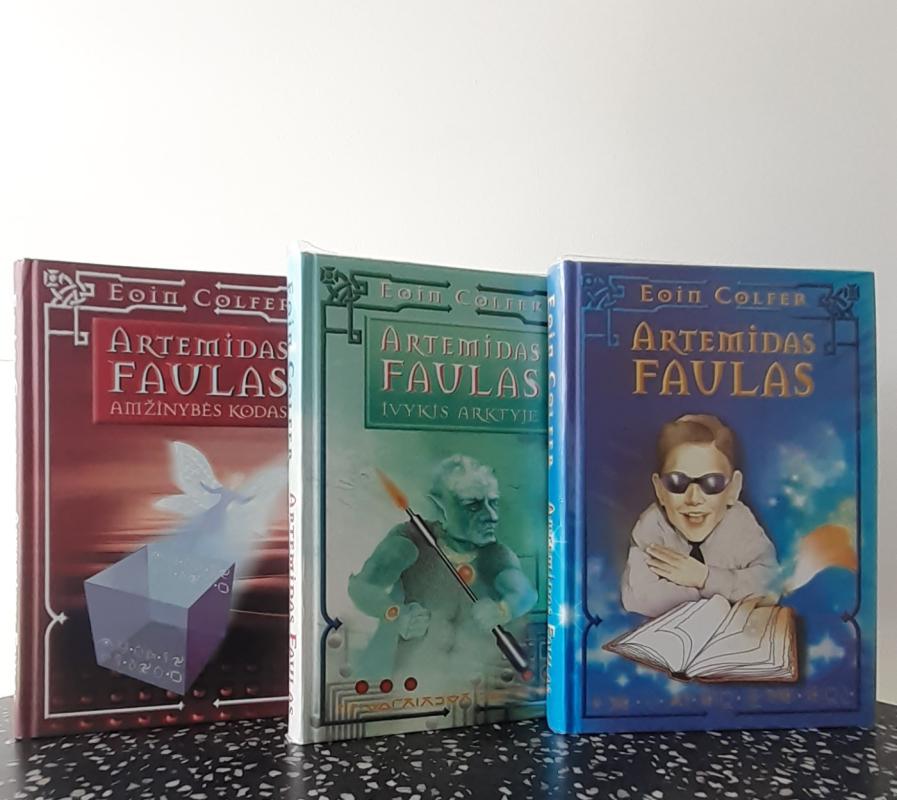 Artemidas Faulas (visos dalys) - Eoin Colfer, knyga 2