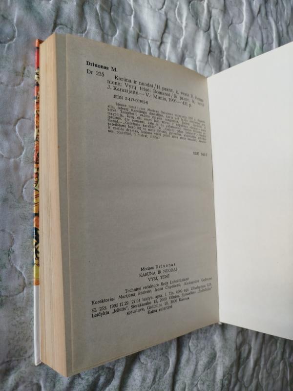 Karūna ir nuodai. Vyrų teisė - Morisas Driuonas, knyga 5