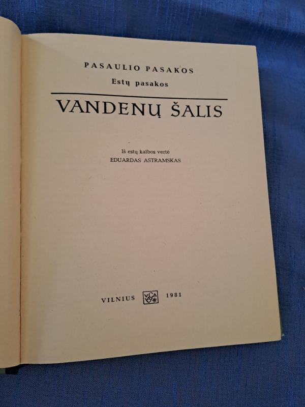 Vandenų šalis. Estų pasakos - Autorių Kolektyvas, knyga 3