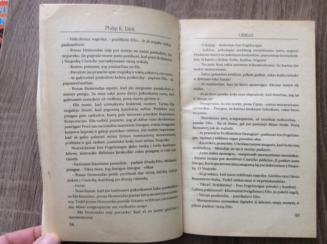 Ubikas - Philip Dick, knyga 4