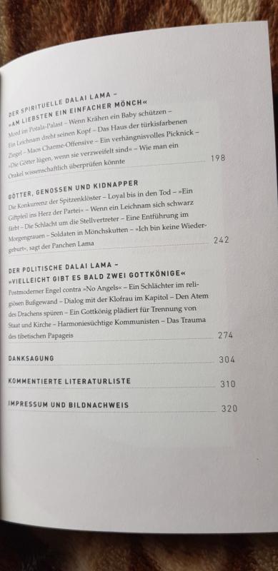 Das Vermachtins des Dalai Lama. Ein Gott zum anfassen. - Erich Follath, knyga 6