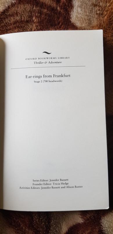 Ear-rings from Frankfurt - Reg Wright, knyga 3