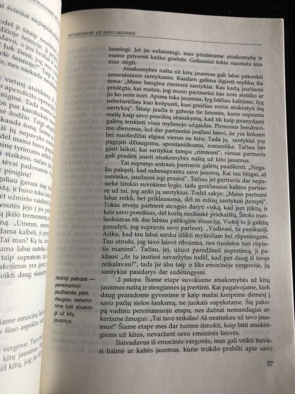 Bendraukime be pykčio: nuoširdus kalbėjimas - Marshall B. Rosenberg, knyga 3