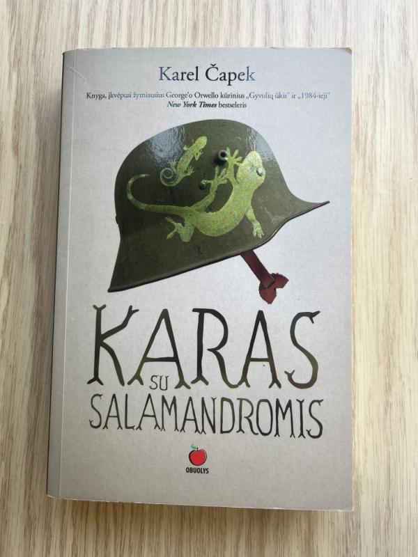 Karas su salamandromis - Karelas Čapekas, knyga 2