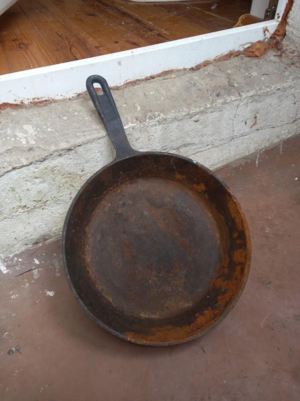 Senovinė špižinė keptuvė - , namai ir interjeras 2