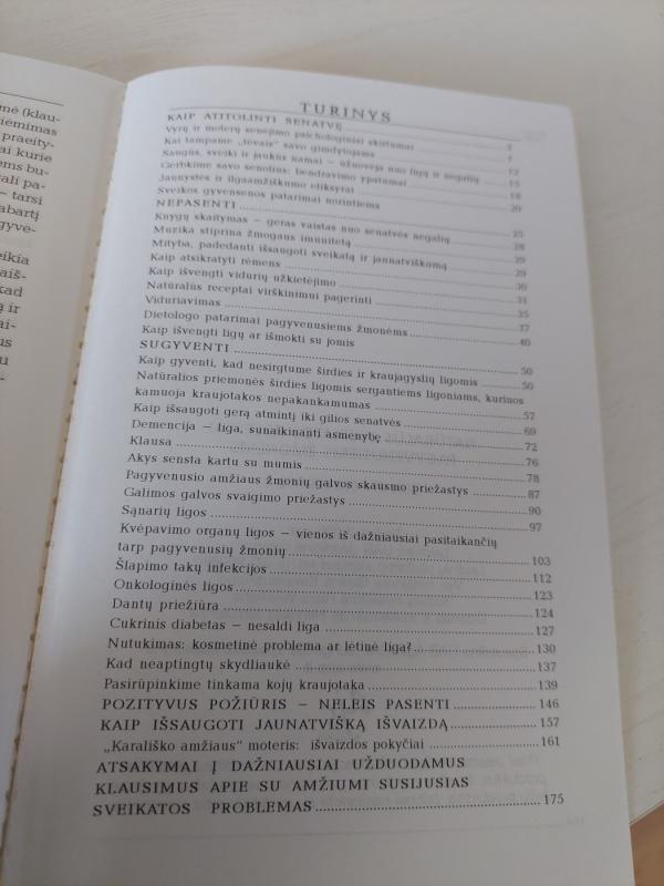 Natūralūs sveikatos receptai pagyvenusiems žmonėms - Autorių Kolektyvas, knyga 3