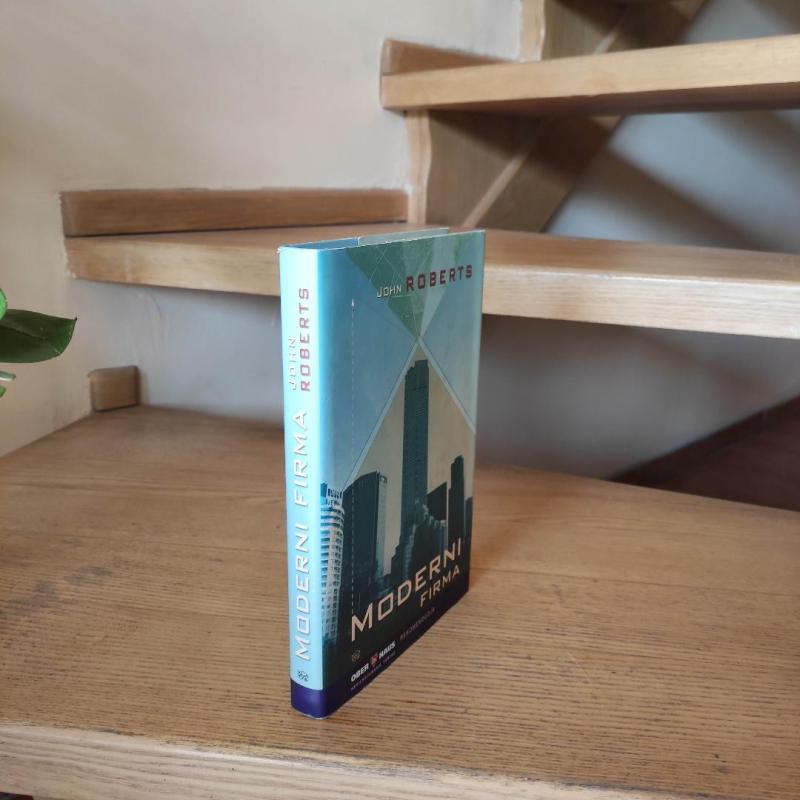 Moderni firma - John Roberts, knyga 5