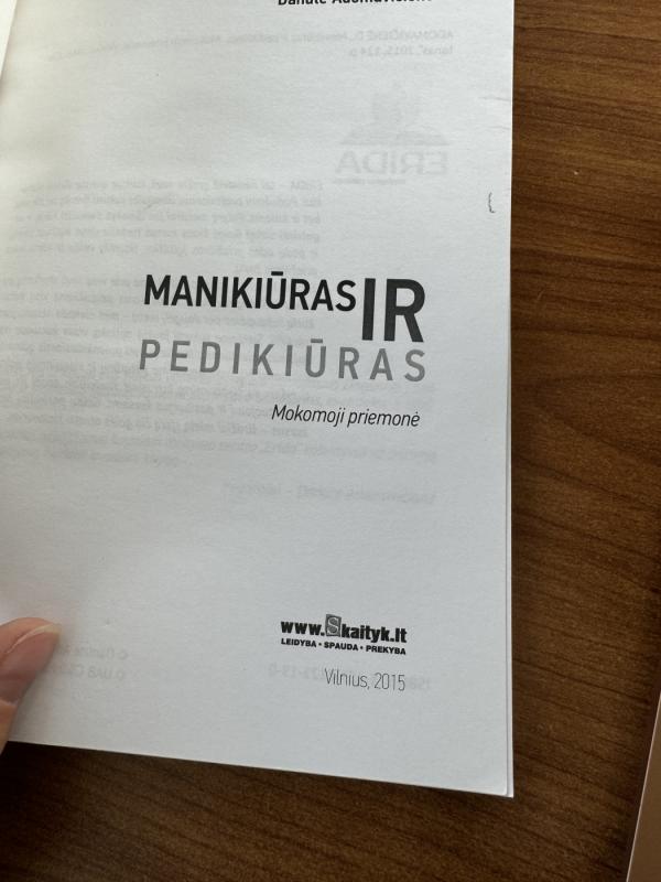 Manikiūras ir pedikiūras - Danutė Adomavičienė, knyga 3