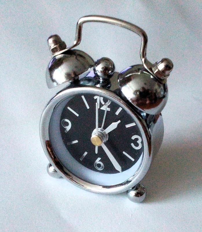 Mažutis laikrodis - žadintuvas - , namai ir interjeras 2