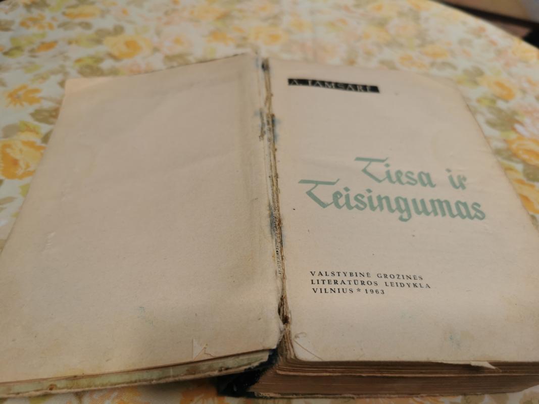 Tiesa ir teisingumas - Antonas Tamsarė, knyga 3