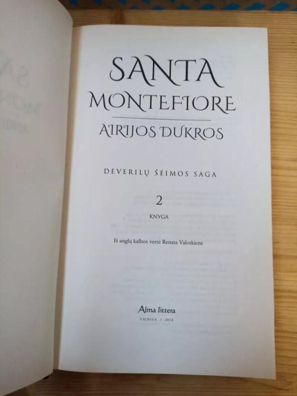 Airijos dukros: [romanas]. „Deverilų šeimos saga“ 2-oji knyga - Santa Montefiore, knyga 4